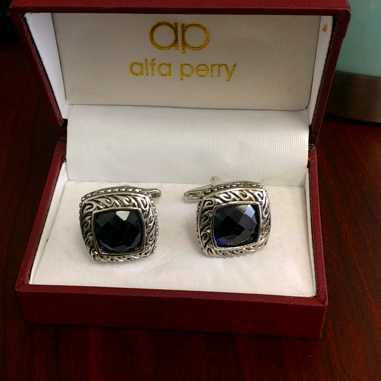 Brand New Alfa Perry Designer Cufflinks